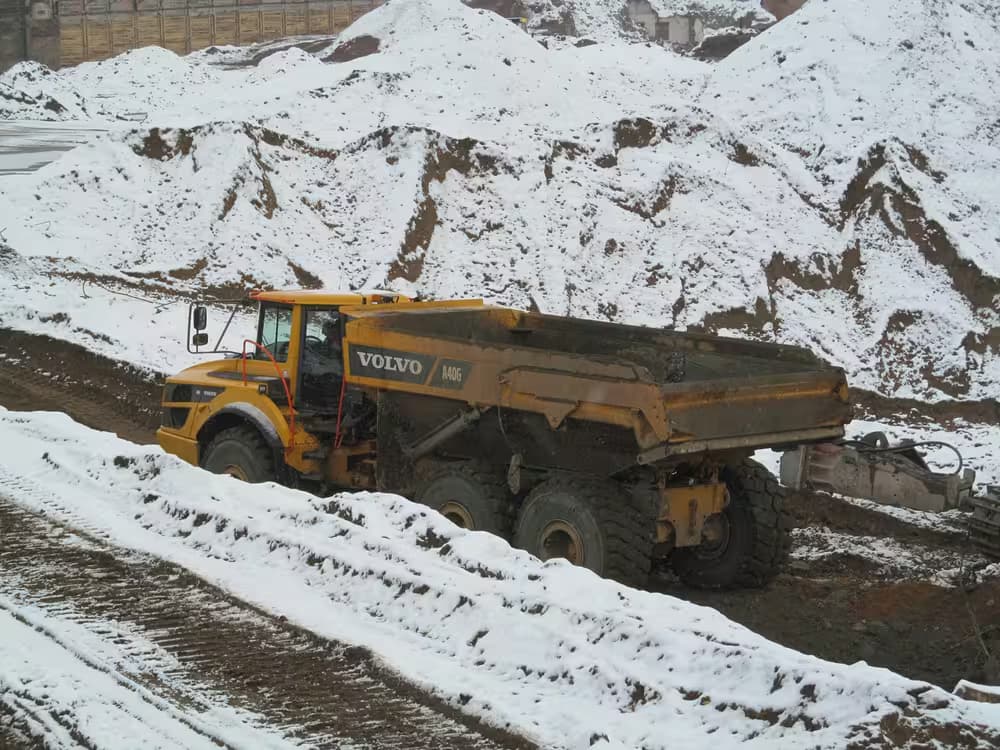 Volvo A40G: шарнирно-сочленённый самосвал для полигонов и сортировочных комплексов