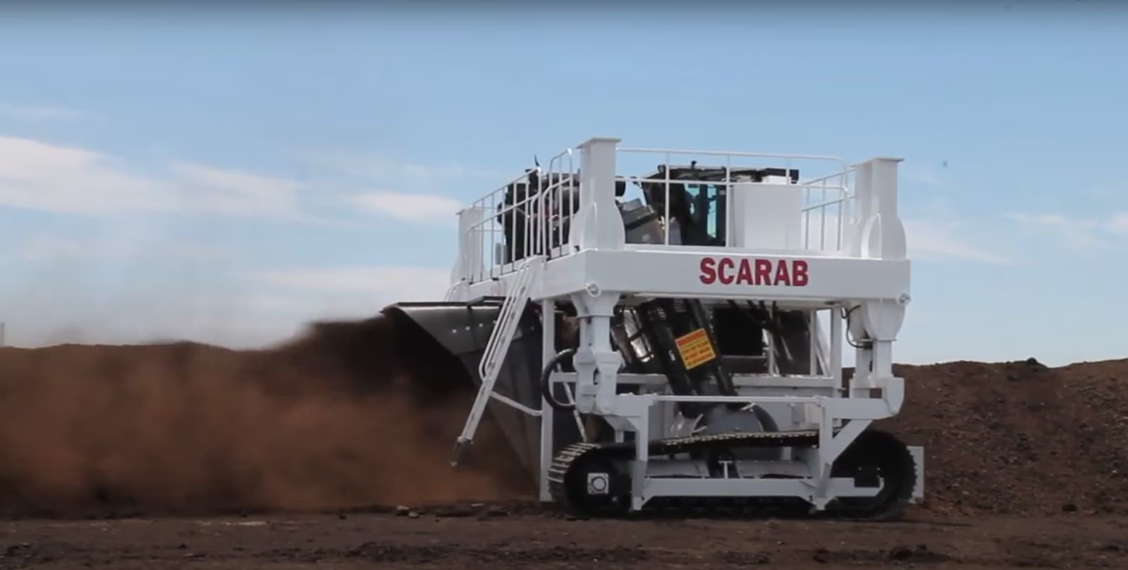 Ворошители компоста SCARAB: американская техника №1 для компостирования