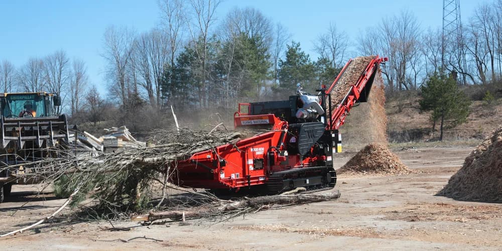 MORBARK 2400X Wood Hog Horizontal Grinder — Грайндеры для переработки отходов