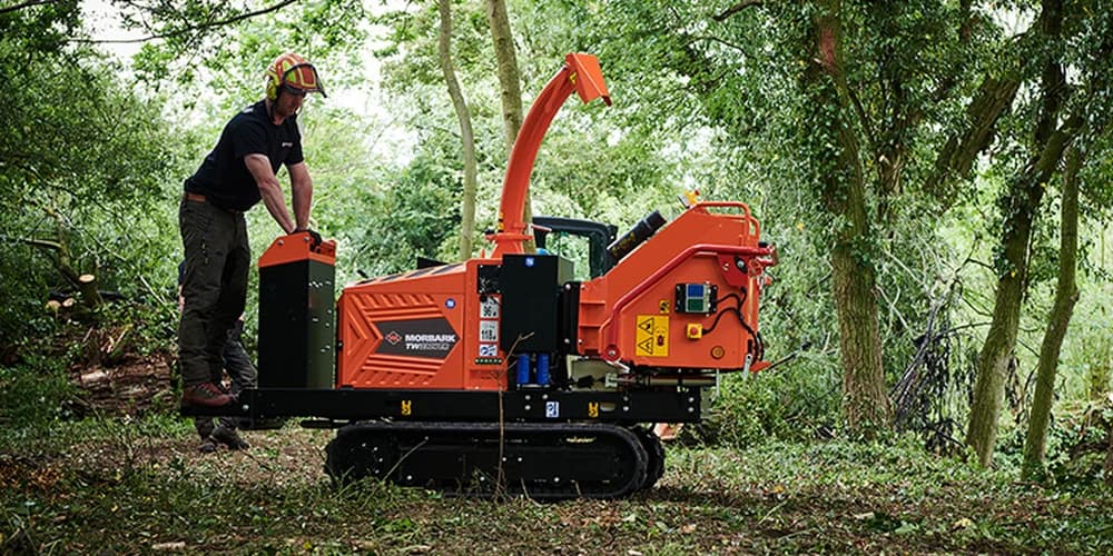 MORBARK TW 230VTR Track Brush Chipper — Щепорезы для переработки отходов