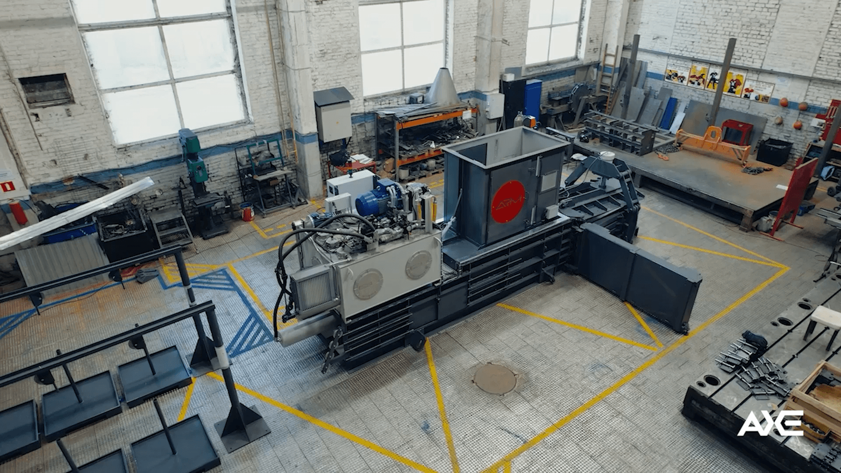 Видео: Автоматический горизонтальный пресс ПГ-90 от AXE Machinery — фото 2