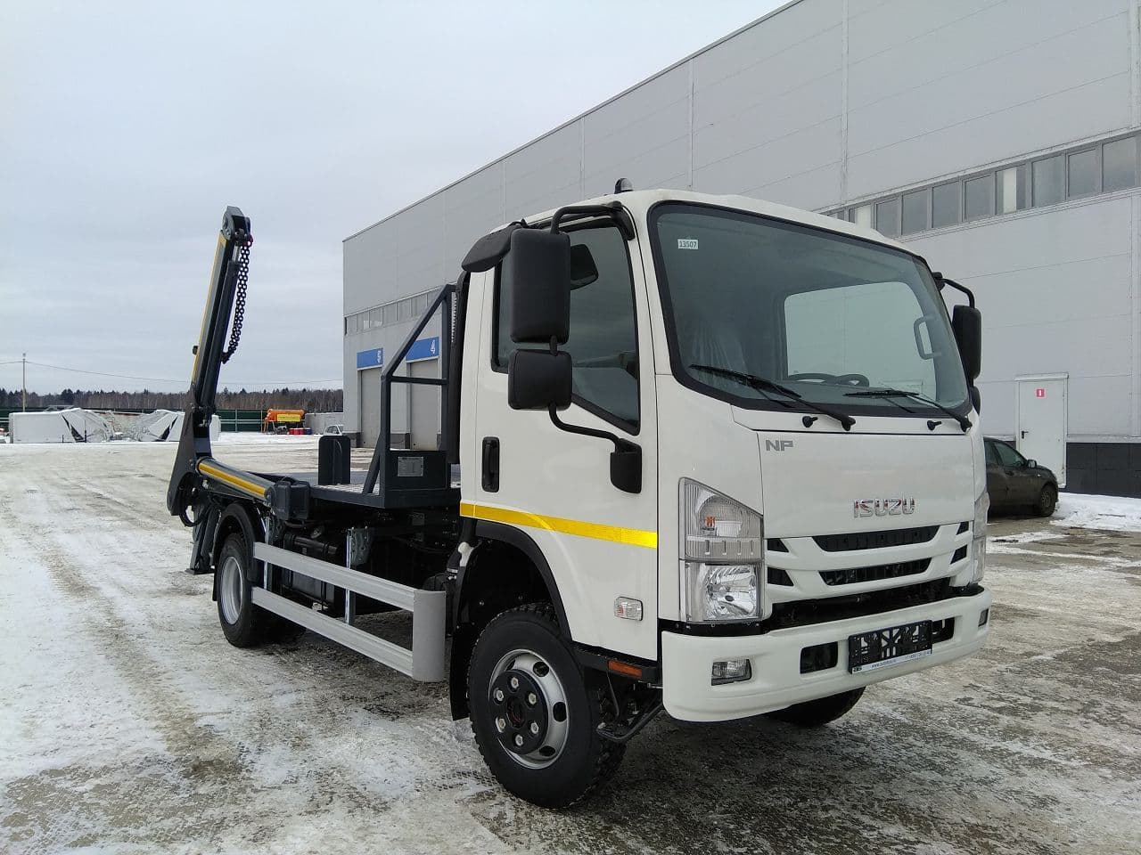Бункеровоз на шасси ISUZU NРR 75 L-K — фото 5