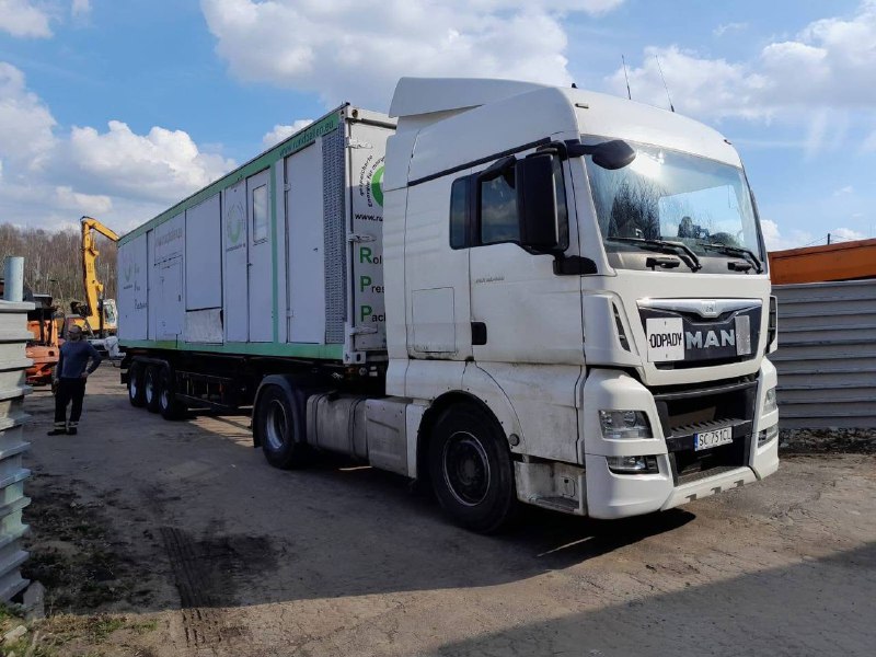 СРОЧНО! УНИКАЛЬНАЯ МАШИНА НА ПРОДАЖУ! — миниатюра 2