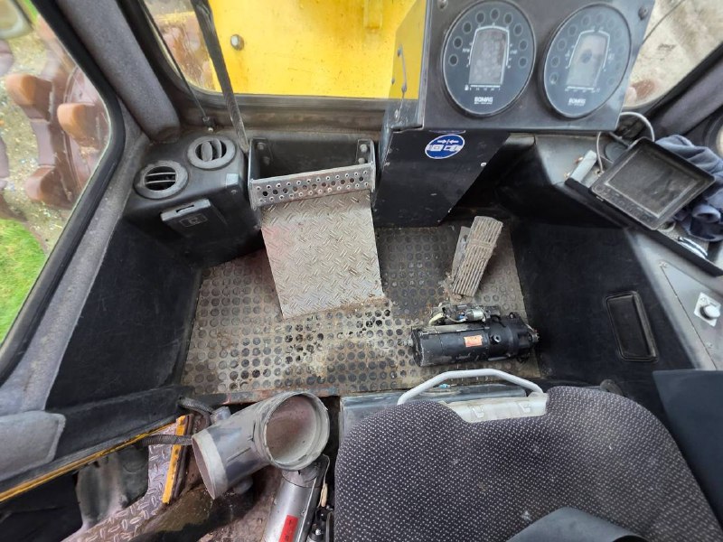 BOMAG BC 572 — полигонный компактор — миниатюра 5