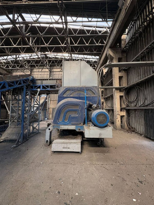 Lindner Komet 1800 — промышленный шредер — миниатюра 2