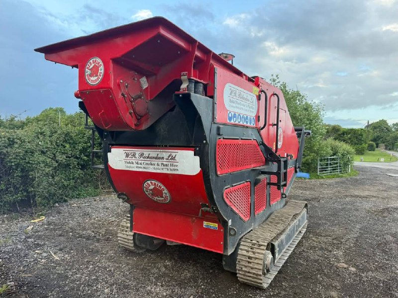 Гусеничная щековая дробилка Red Rhino 7000 Plus в продаже — миниатюра 2