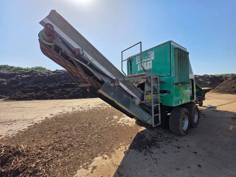 Jenz AZ 30 Diesel — мобильный измельчитель древесины / шредер — миниатюра 2