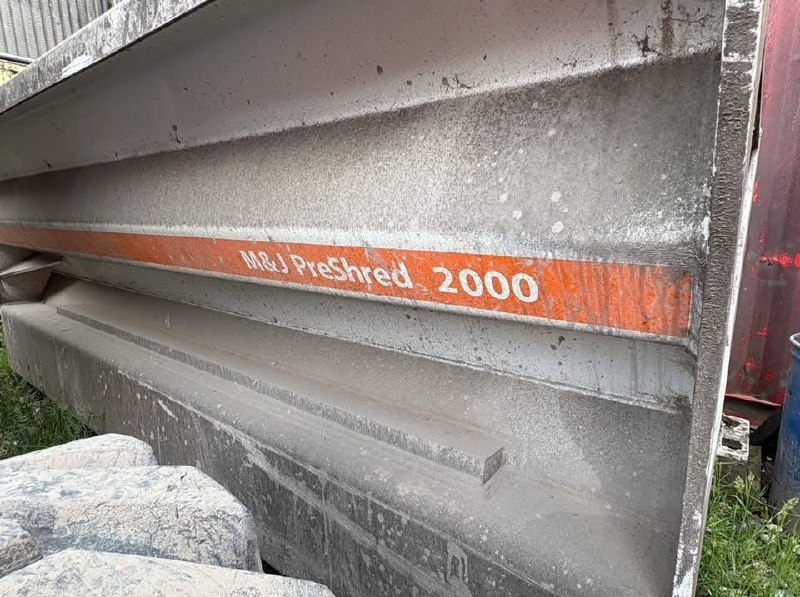 M&J Preshred 2000S (2000S) — практически новый шредер 2023 года! — миниатюра 2
